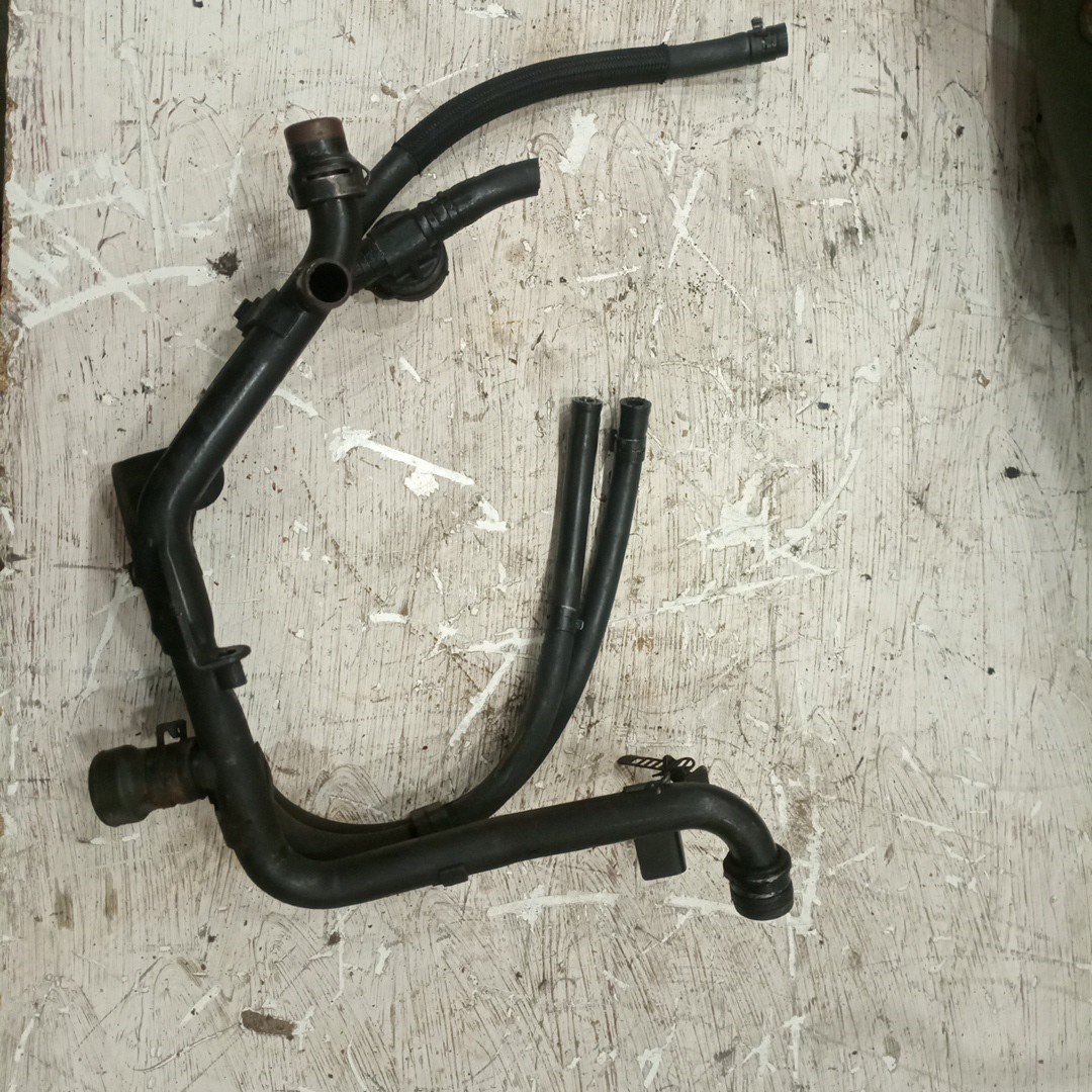 Tubo de Água AUDI A4 Avant (8E5, B6) | 00 - 05