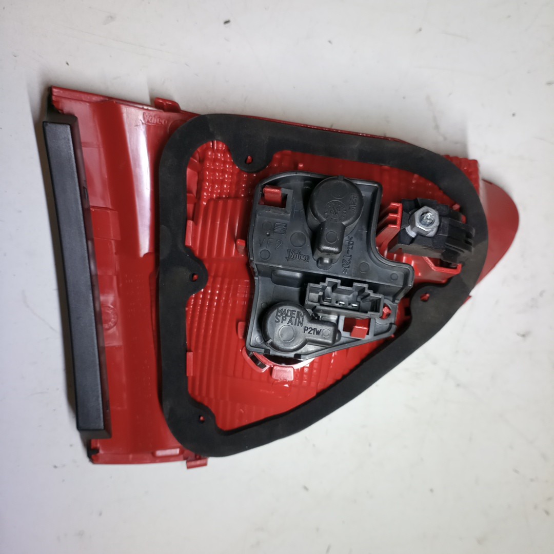 Farolim Stop Direito SEAT EXEO ST (3R5) | 09 - 13 Imagem-3