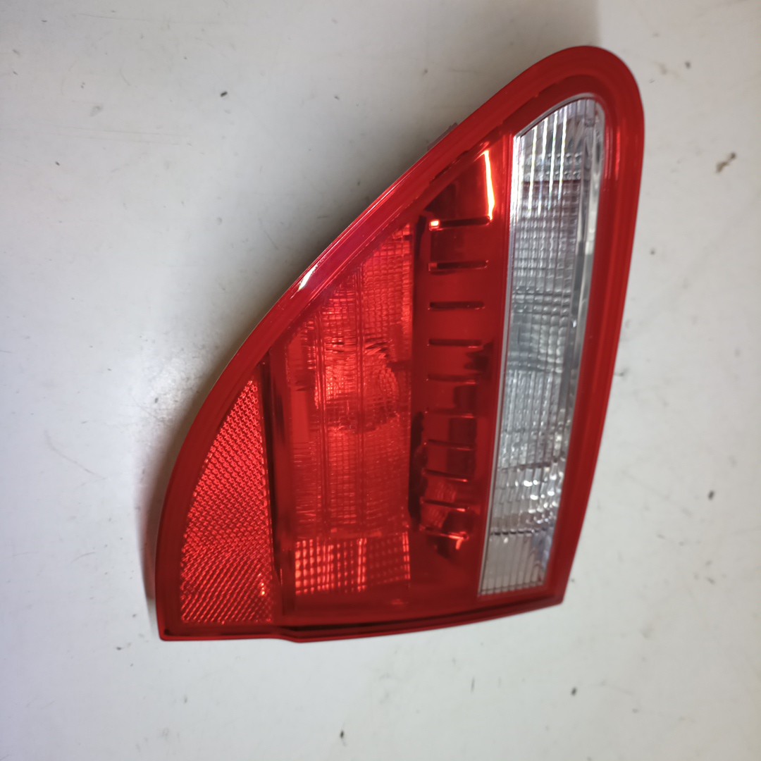 Farolim Stop Direito SEAT EXEO ST (3R5) | 09 - 13 Imagem-4