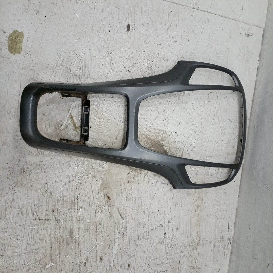 Moldura de consola central OPEL ASTRA J Sports Tourer (P10) | 10 - 15 Imagem-4