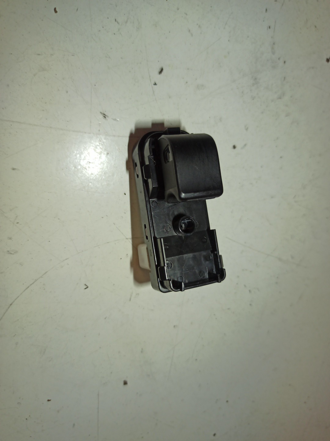 Comutador de vidro frente direito MAZDA 3 (BM, BN) | 13 -  Imagem-4
