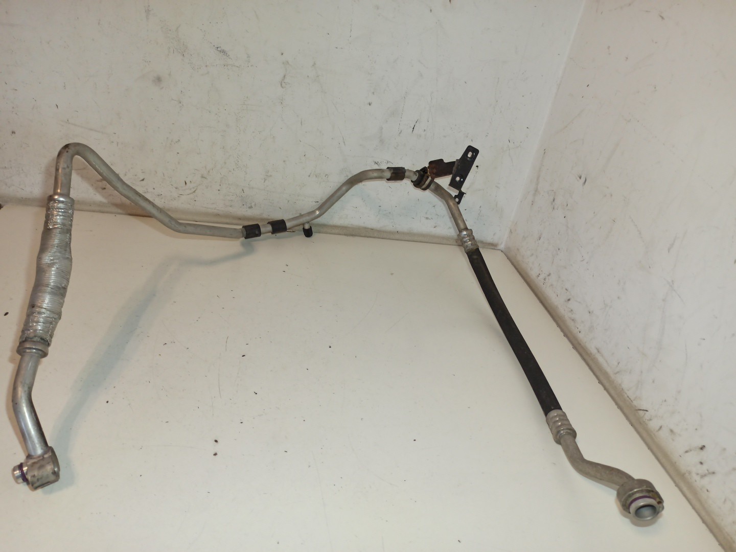 Tubo de Ar condicionado AUDI A3 Sportback (8PA) | 04 - 15