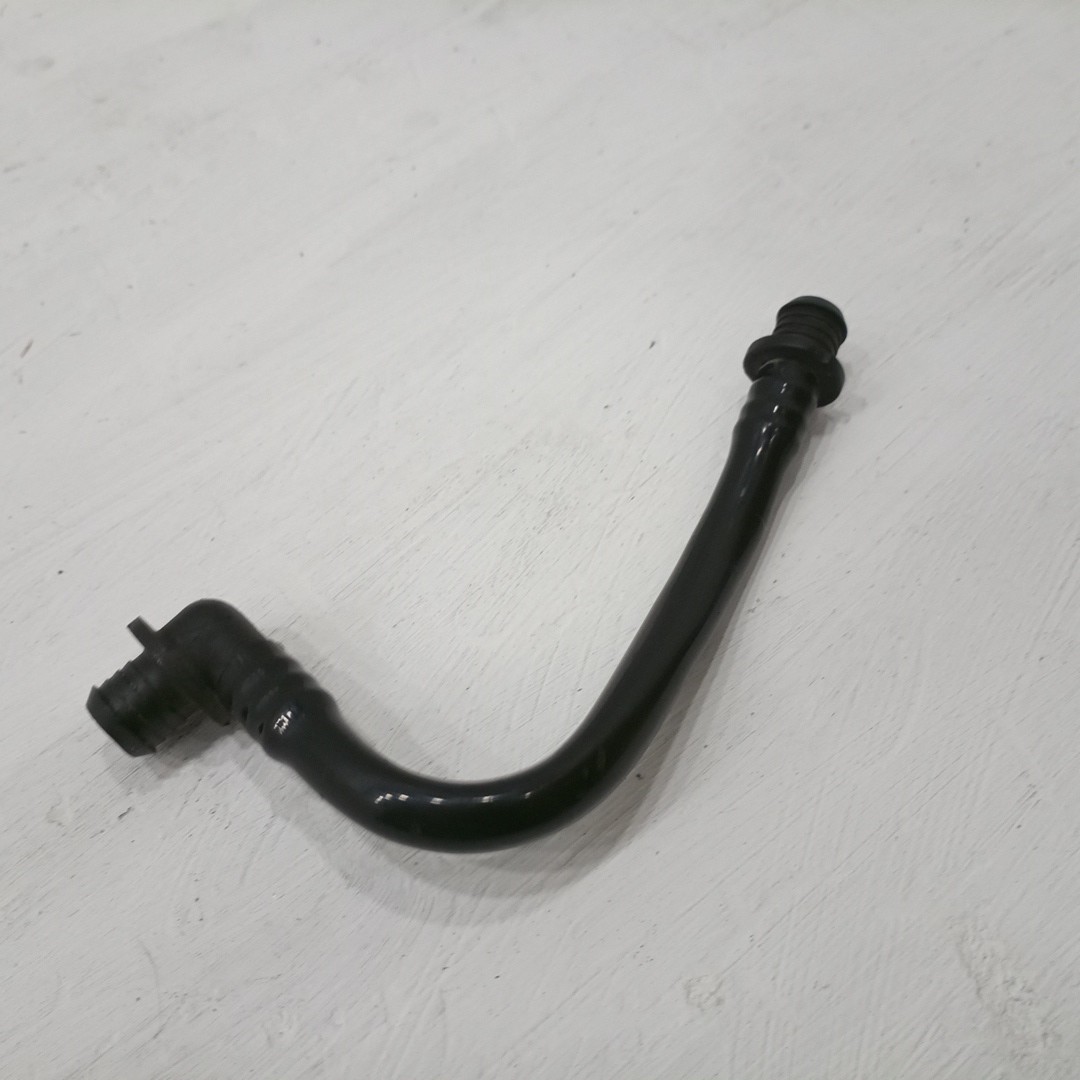 Tubo flexível de vacuo,sistema de travagem VOLKSWAGEN PASSAT (3B2) | 96 - 01 Imagem-1