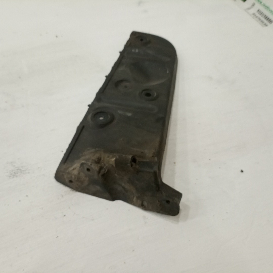 Suporte de montagem de para-choques AUDI A4 (8E2, B6) | 00 - 05 Imagem-2
