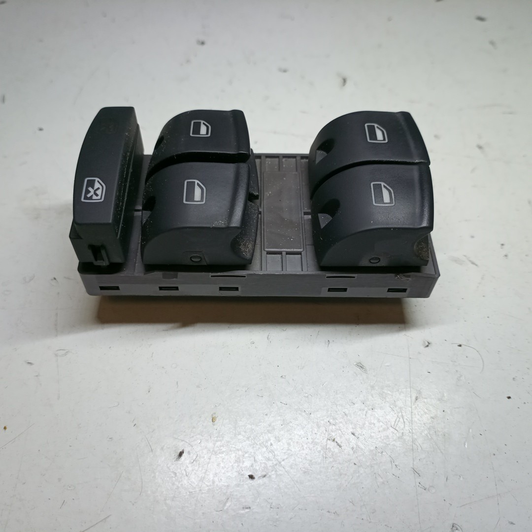 Comutador de vidro frente esquerdo AUDI A3 Sportback (8PA) | 04 - 15 Imagem-1