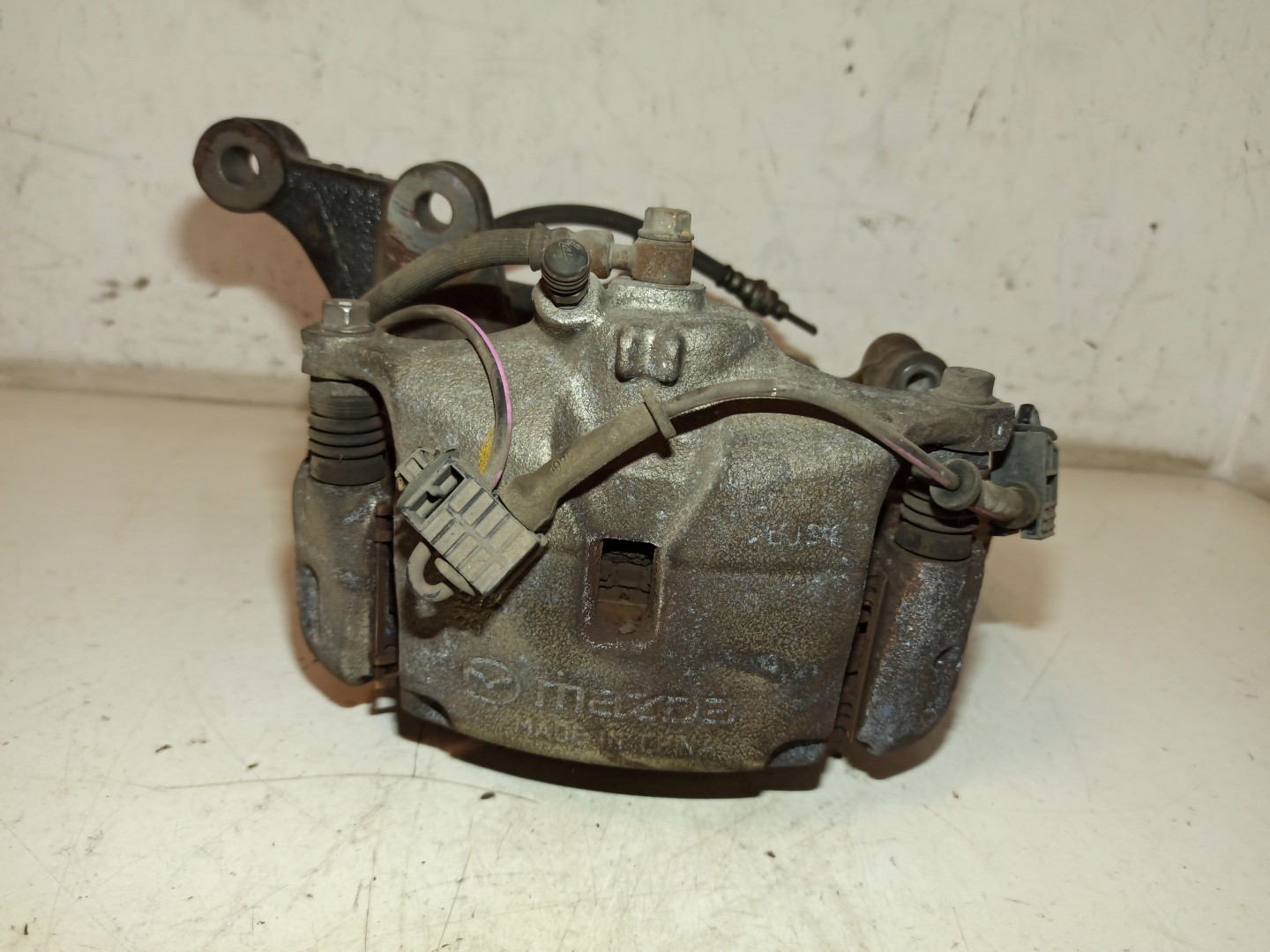 Manga de eixo frente direita MAZDA 3 (BM, BN) | 13 -  Imagem-1