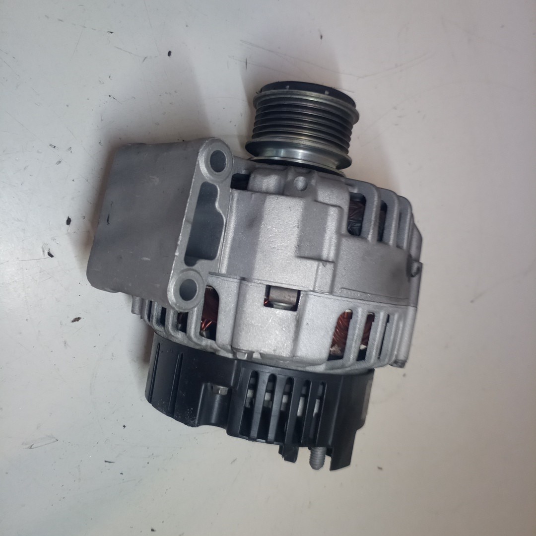 Alternador AUDI A4 Avant (8E5, B6) | 00 - 05 Imagem-2