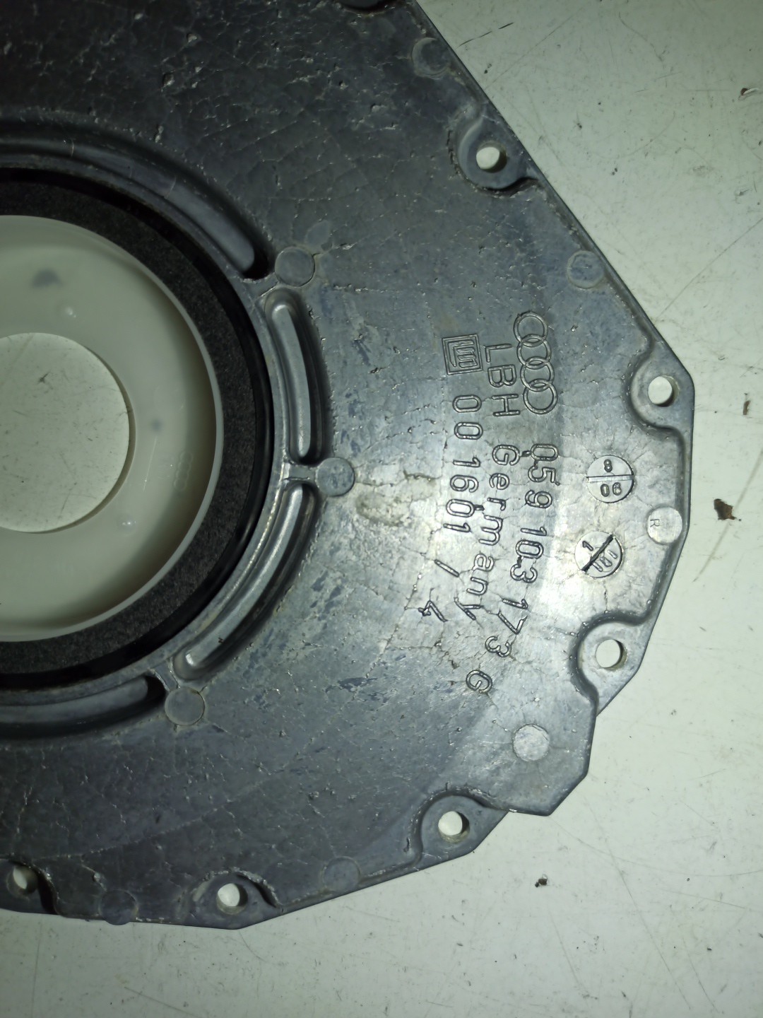 Tampa de distribuição AUDI A4 (8D2, B5) | 94 - 01 Imagem-1