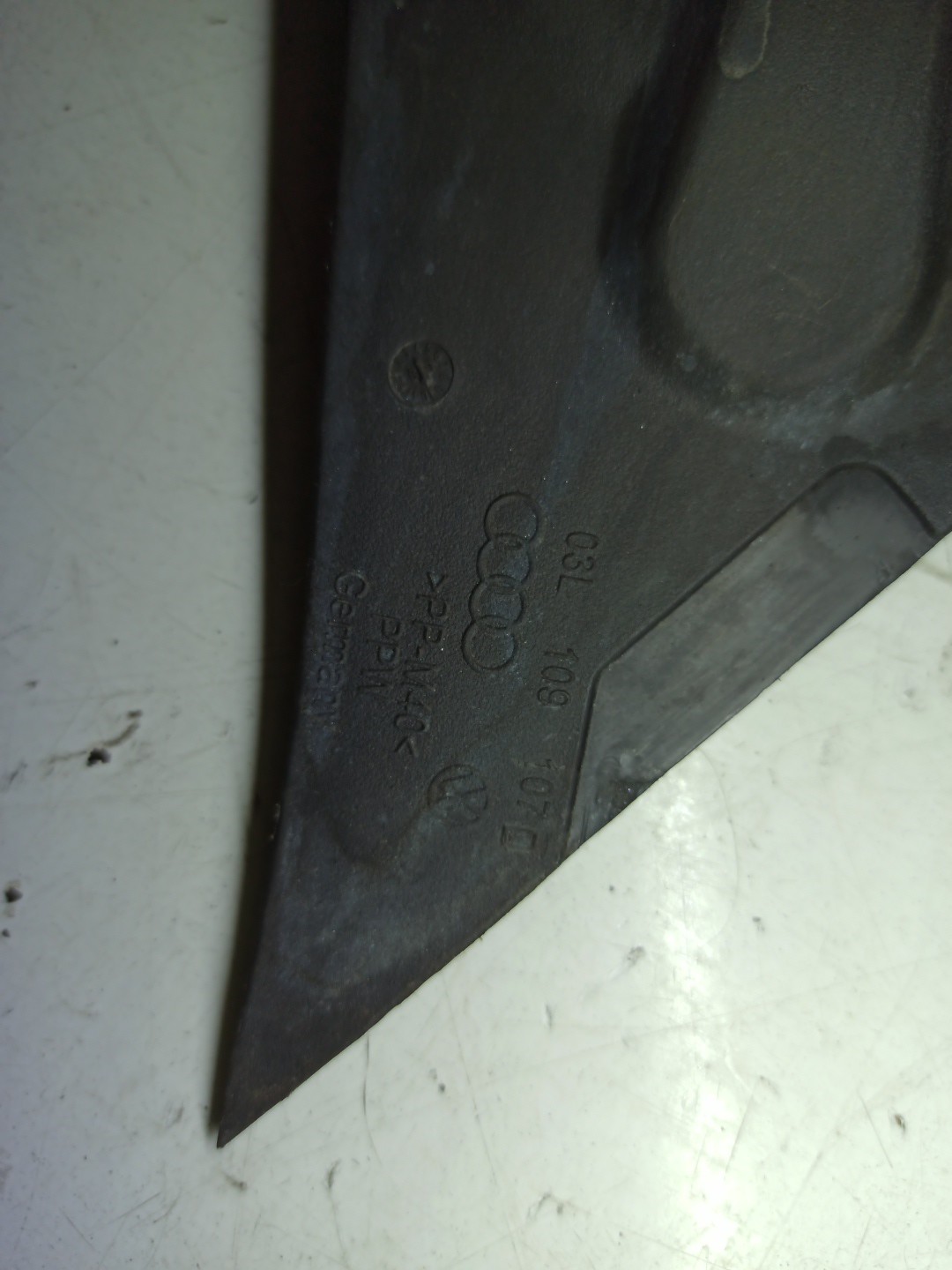 Tampa de distribuição AUDI A3 Sportback (8PA) | 04 - 15 Imagem-1