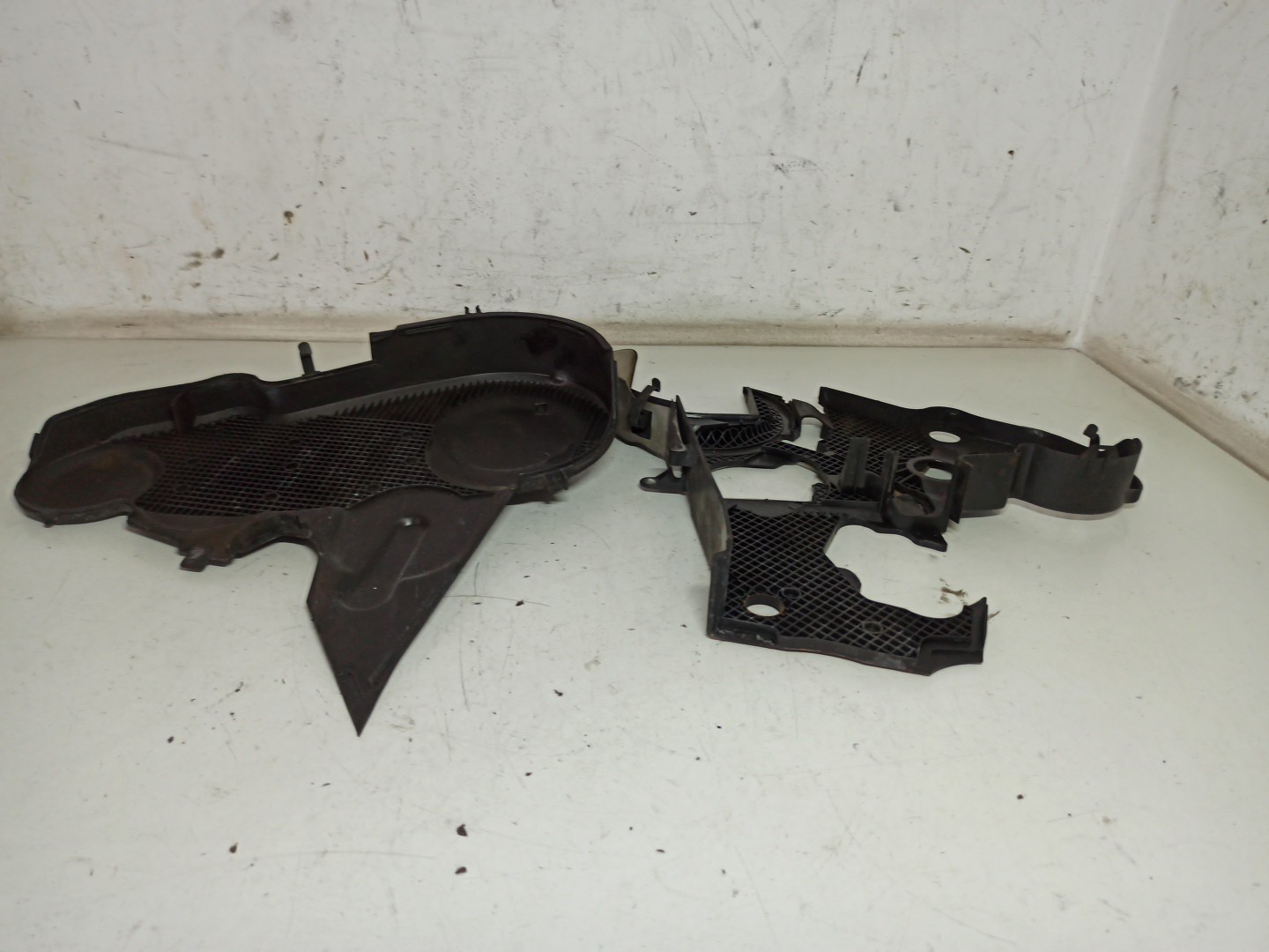 Tampa de distribuição AUDI A3 Sportback (8PA) | 04 - 15 Imagem-3