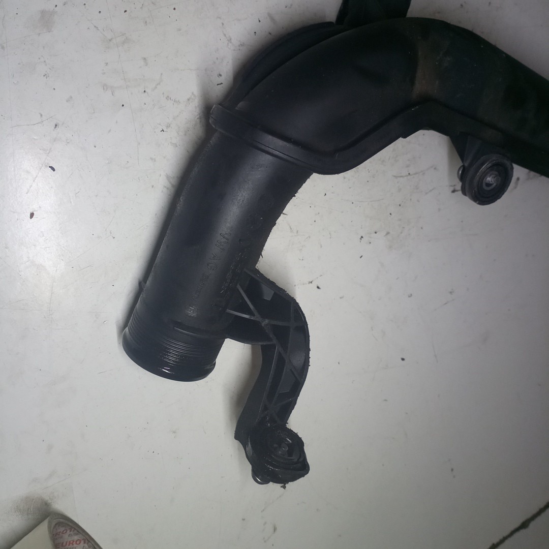 Tubagem do Intercooler AUDI A3 Sportback (8PA) | 04 - 15 Imagem-1