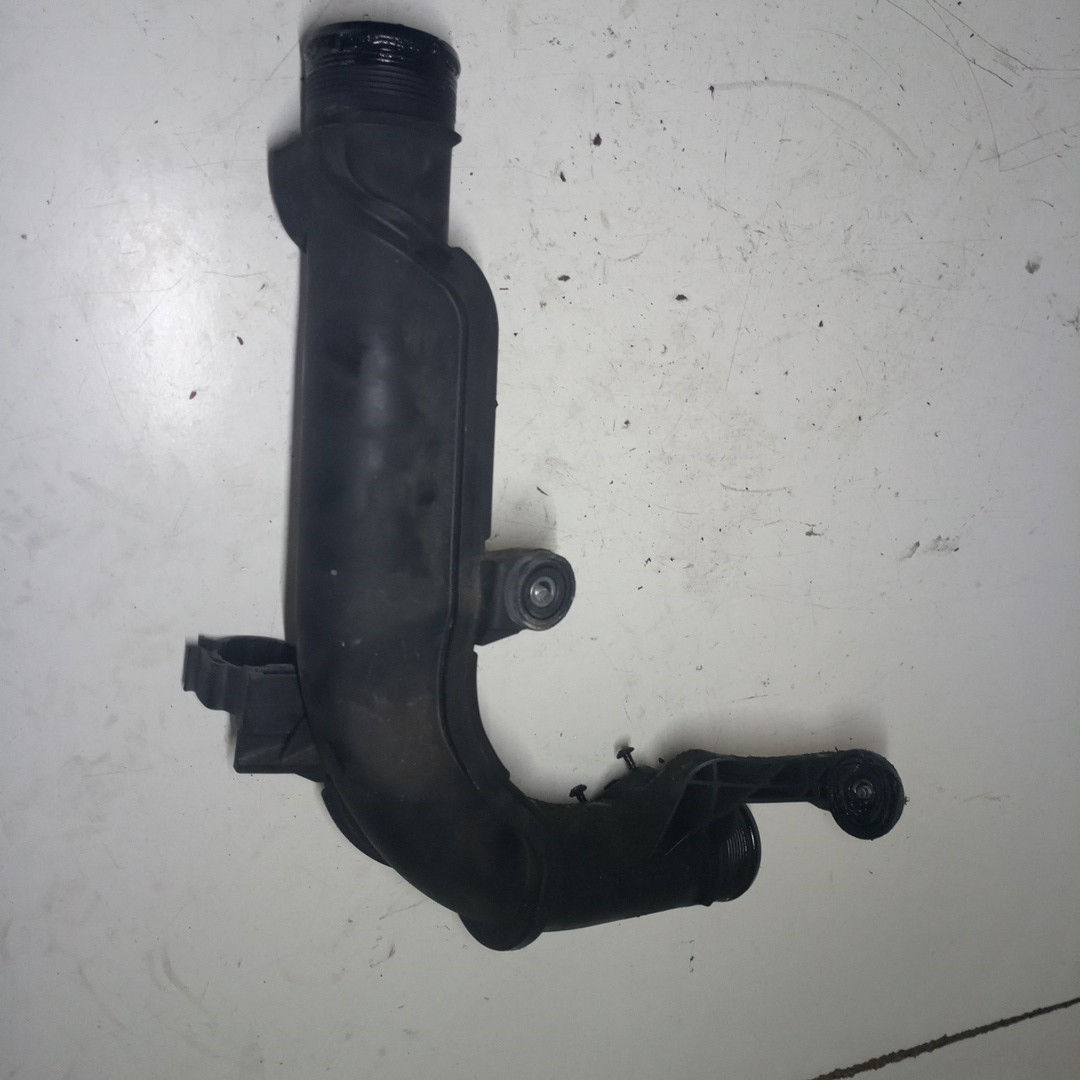 Tubagem do Intercooler AUDI A3 Sportback (8PA) | 04 - 15 Imagem-2