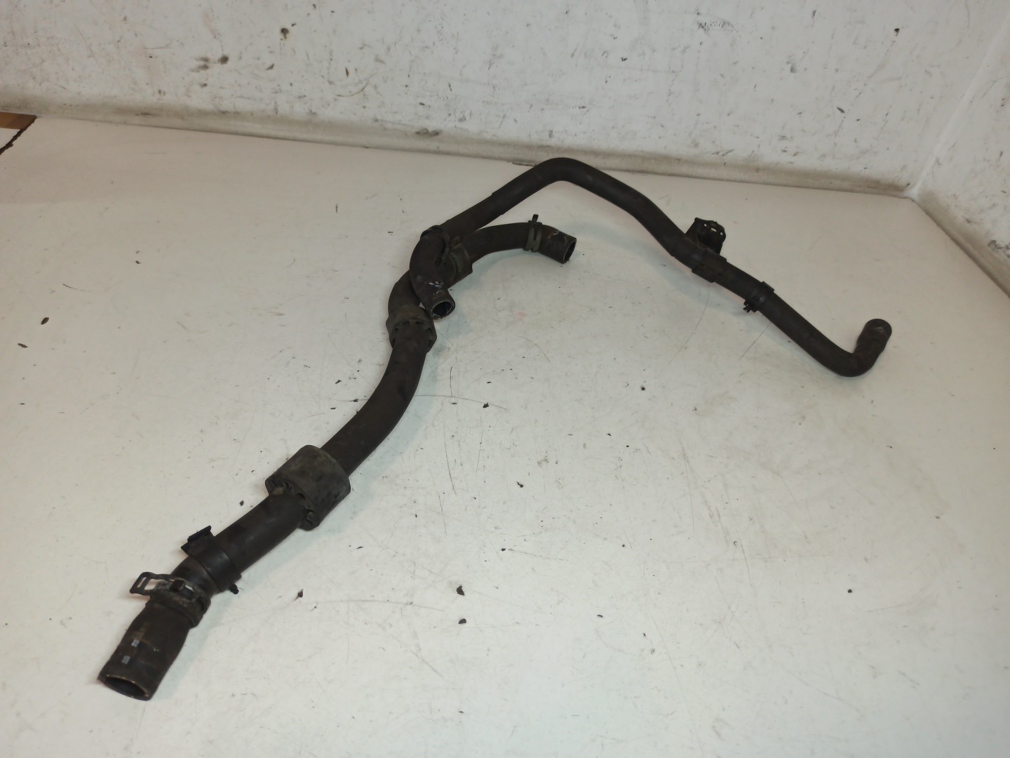 Tubo de Água AUDI A3 Sportback (8PA) | 04 - 15 Imagem-2