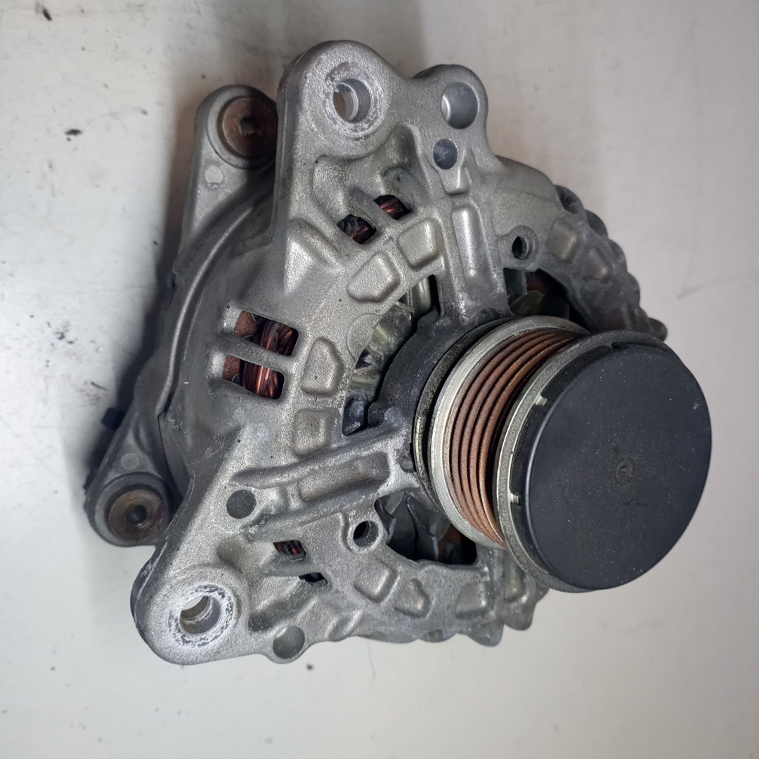 Alternador AUDI A3 Sportback (8PA) | 04 - 15 Imagem-3