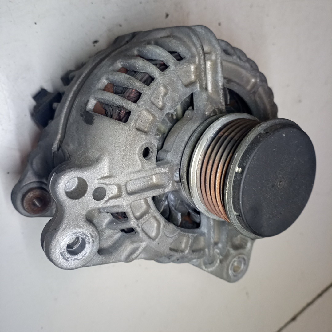 Alternador AUDI A3 Sportback (8PA) | 04 - 15 Imagem-4