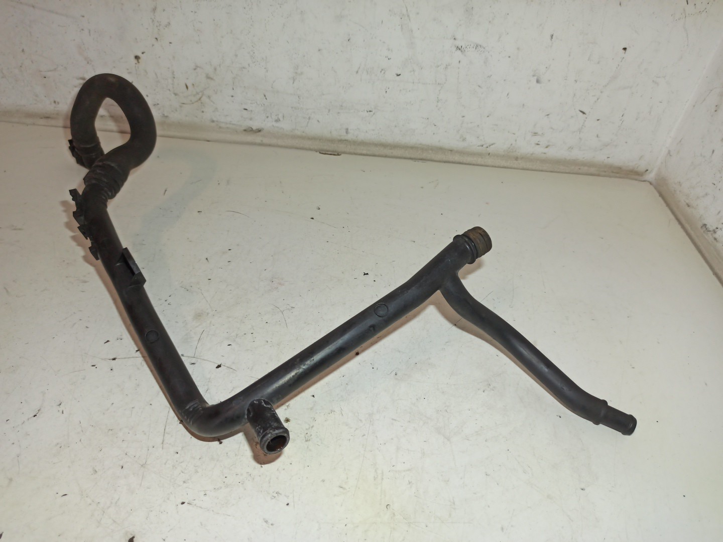 Tubo de Água AUDI A3 Sportback (8PA) | 04 - 15 Imagem-2