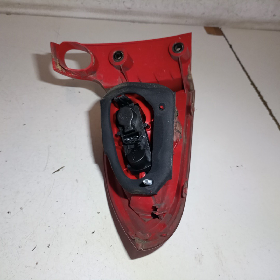 Farolim Stop Direito SEAT LEON (1P1) | 05 - 13 Imagem-1