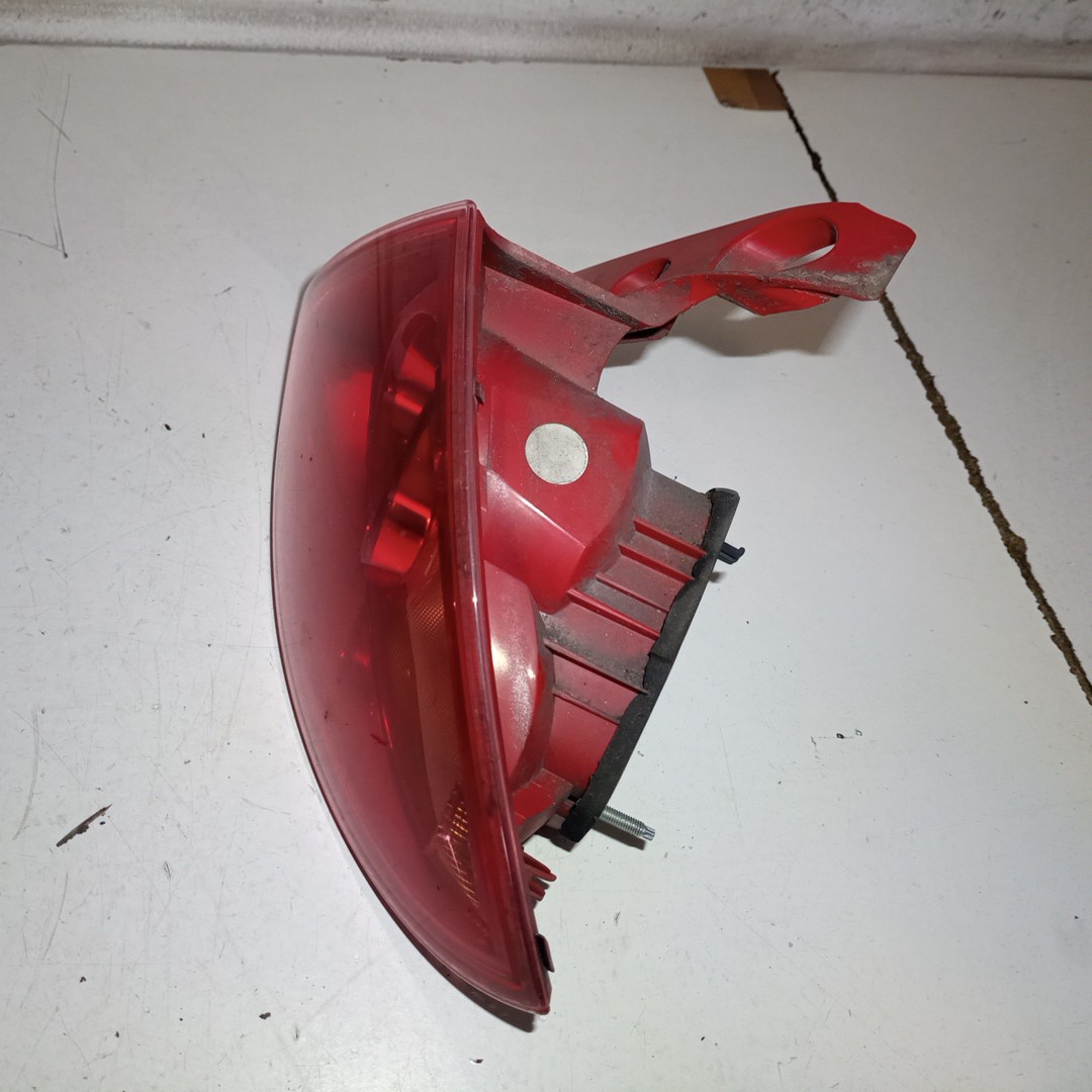 Farolim Stop Direito SEAT LEON (1P1) | 05 - 13 Imagem-2