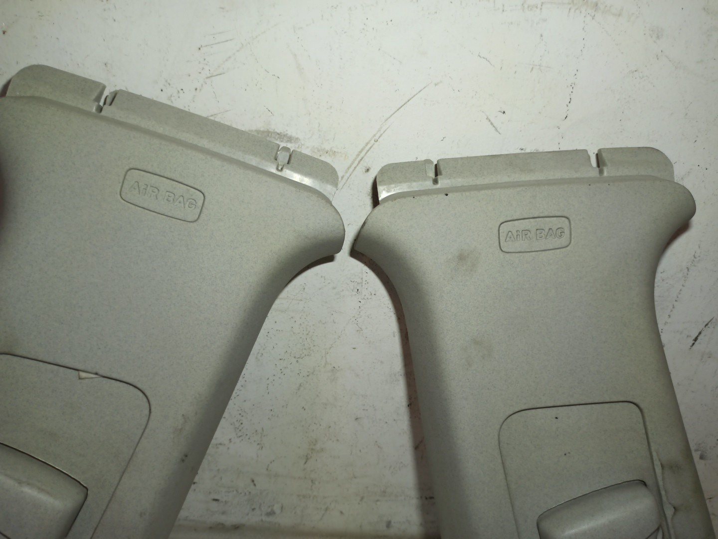 Moldura de pilar B SEAT LEON (1P1) | 05 - 13 Imagem-3