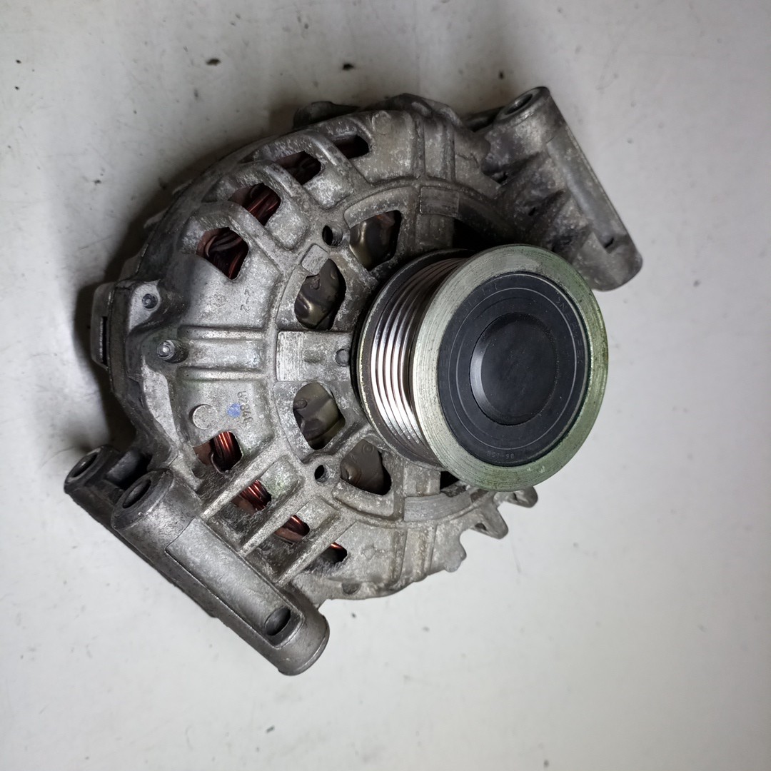 Alternador SEAT LEON (1P1) | 05 - 13 Imagem-2