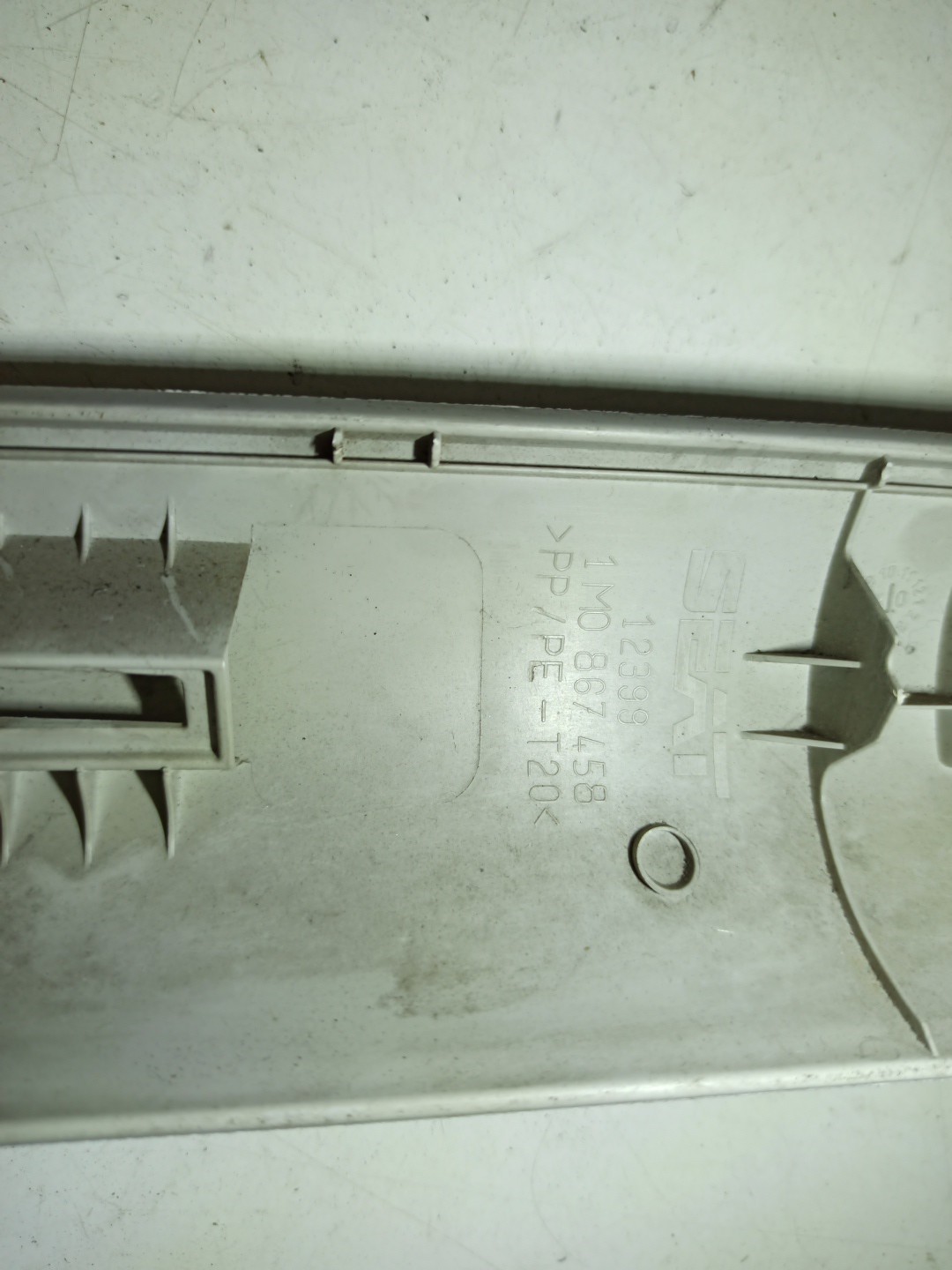 Moldura de pilar A SEAT TOLEDO II (1M2) | 98 - 06 Imagem-3