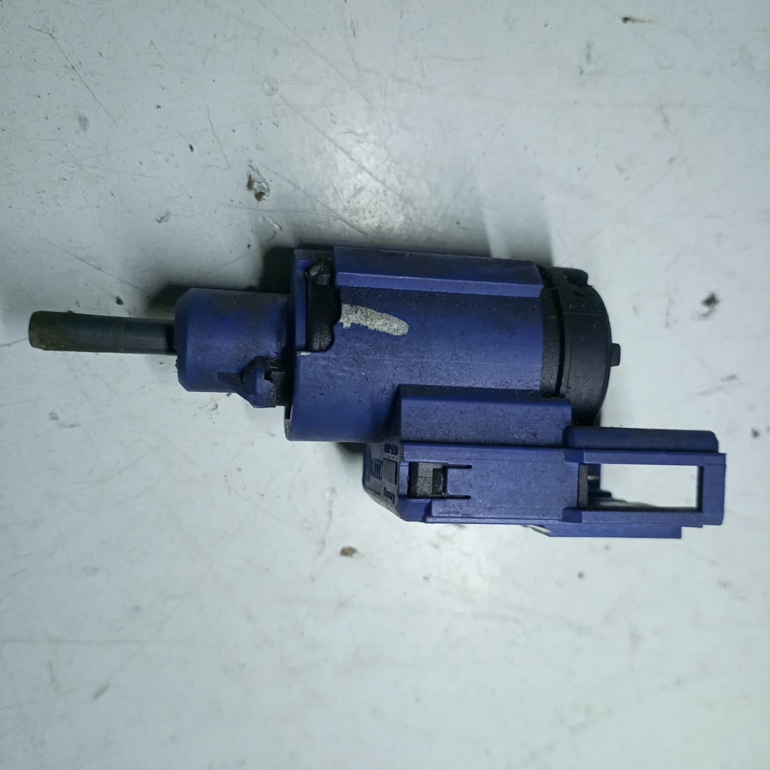 Sensor do pedal de embraiagem SEAT TOLEDO II (1M2) | 98 - 06 Imagem-1