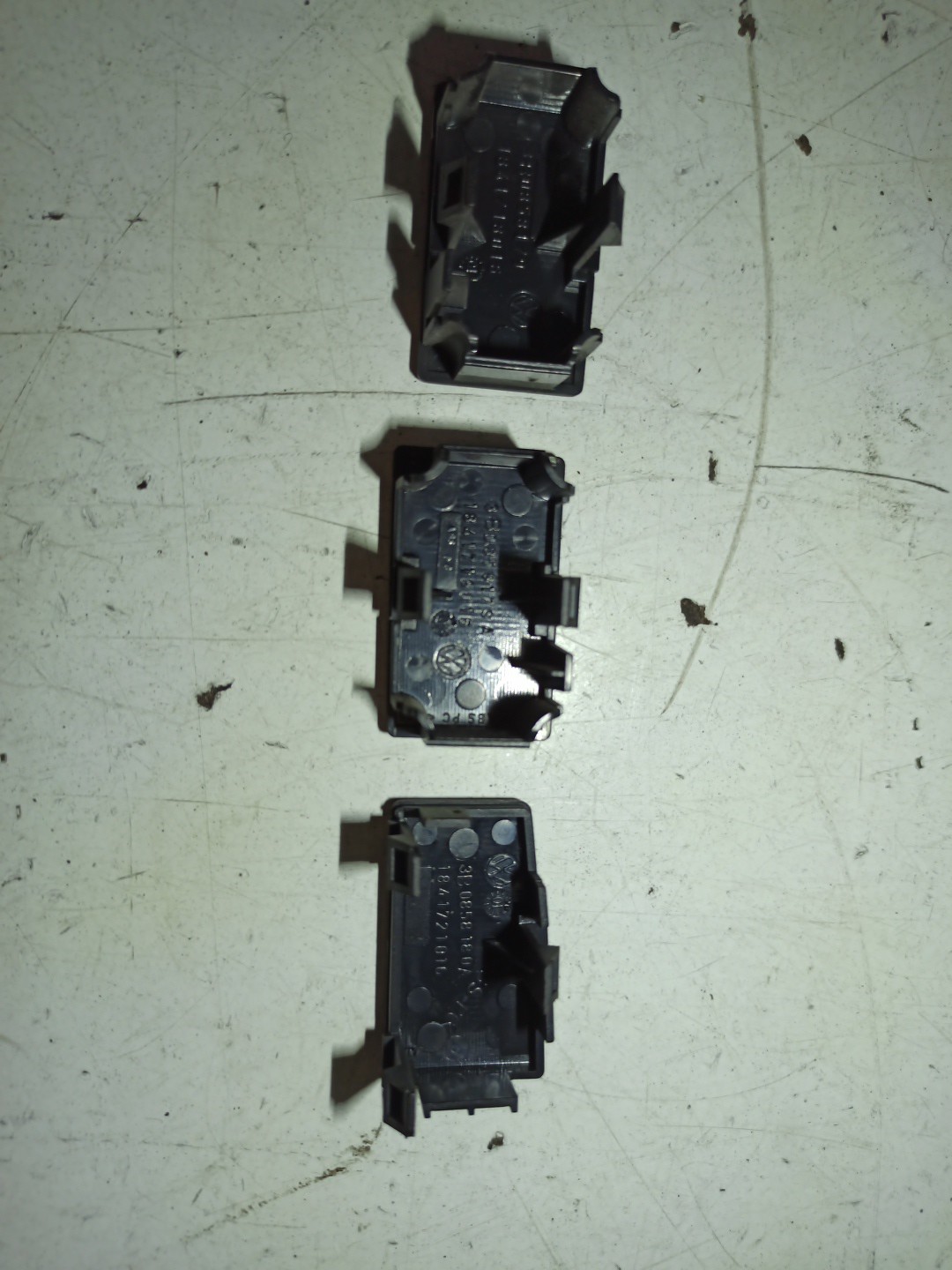Botão falso do painel VOLKSWAGEN PASSAT Variant (3B6) | 00 - 05