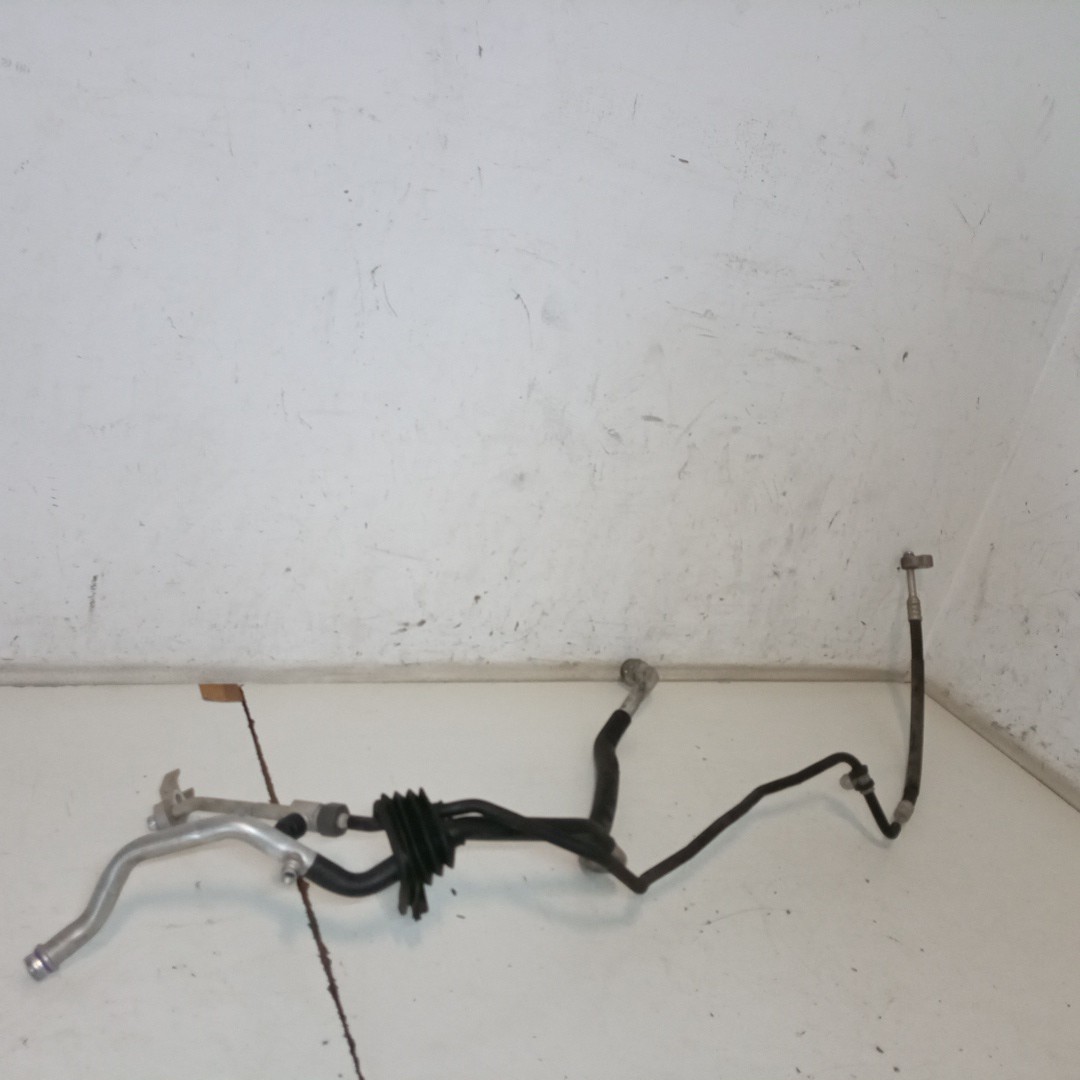 Tubo de Ar Condicionado VOLKSWAGEN PASSAT Variant (3B6) | 00 - 05 Imagem-3