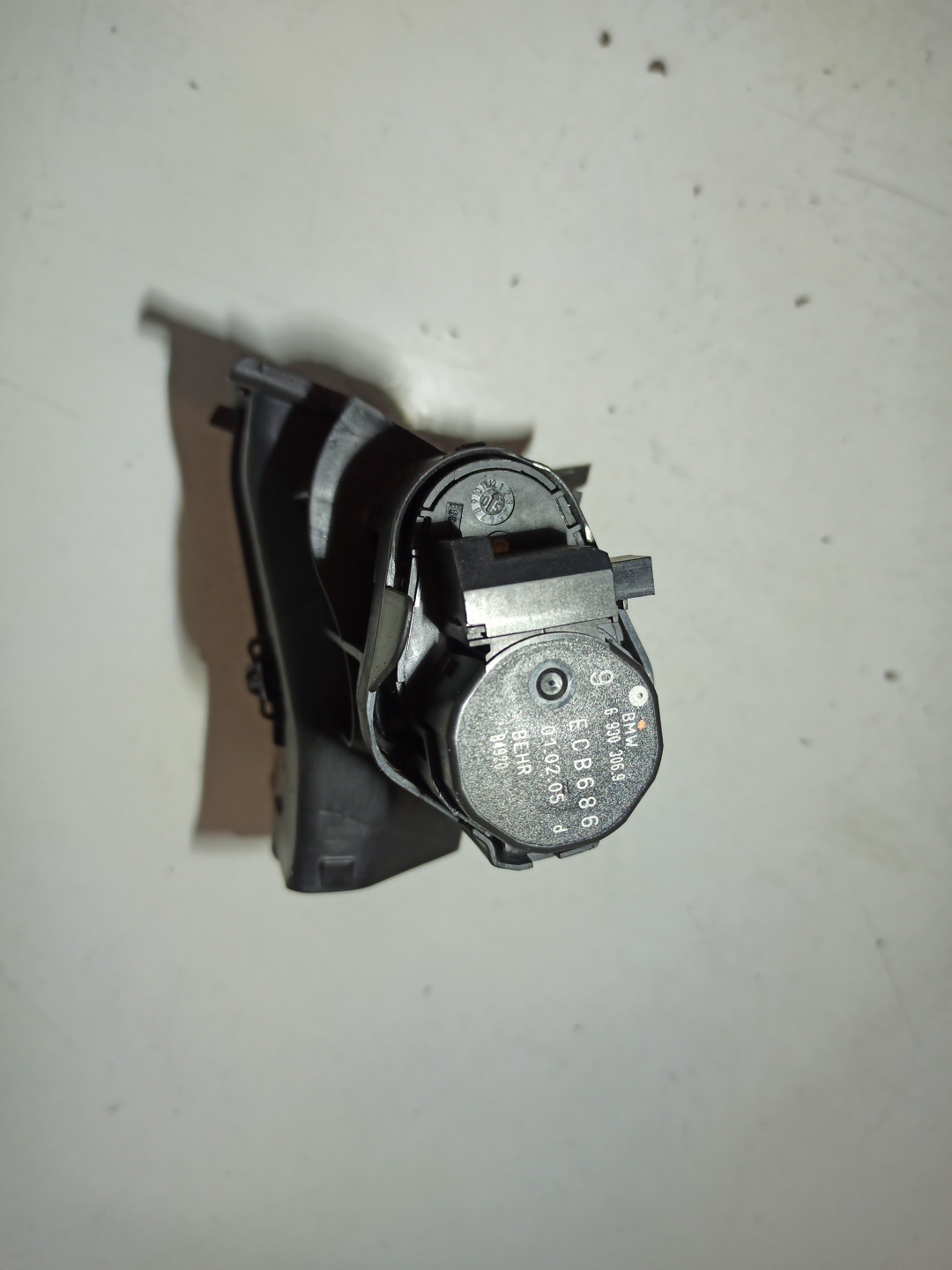 Difusor de ar BMW 5 Touring (E61) | 04 - 10 Imagem-6