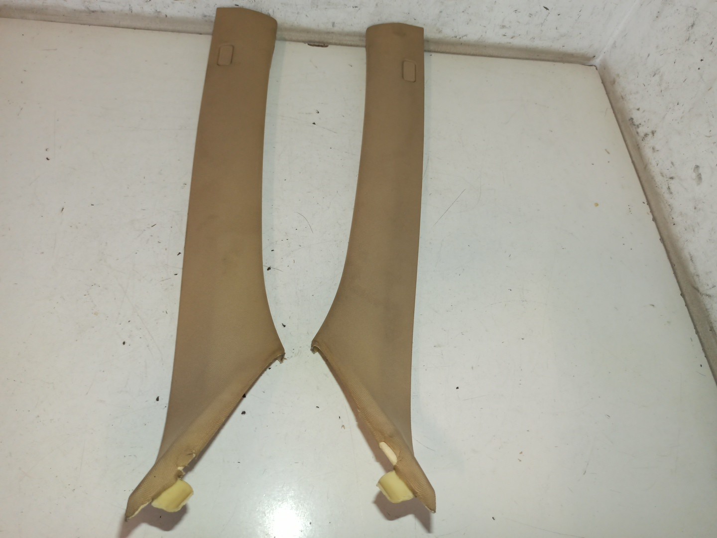 Moldura de pilar A BMW 5 Touring (E61) | 04 - 10 Imagem-6