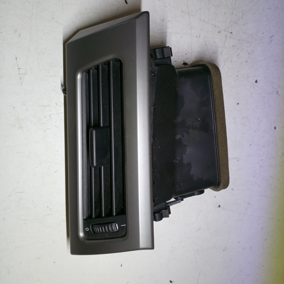Difusor de ar BMW 5 Touring (E61) | 04 - 10 Imagem-2