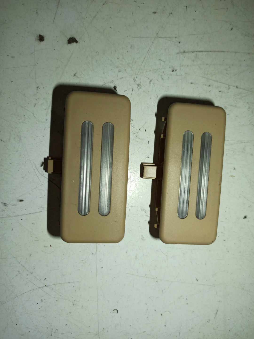 Luz de cortesia BMW 5 Touring (E61) | 04 - 10 Imagem-4