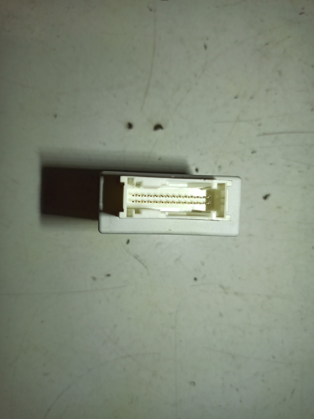 Módulo de suspensão pneumática BMW 5 Touring (E61) | 04 - 10 Imagem-2