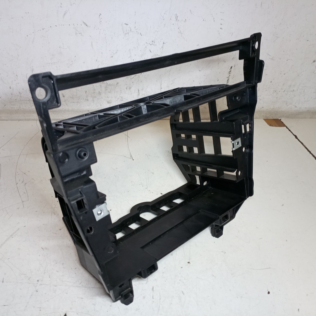 Moldura de consola central BMW 5 Touring (E61) | 04 - 10 Imagem-2