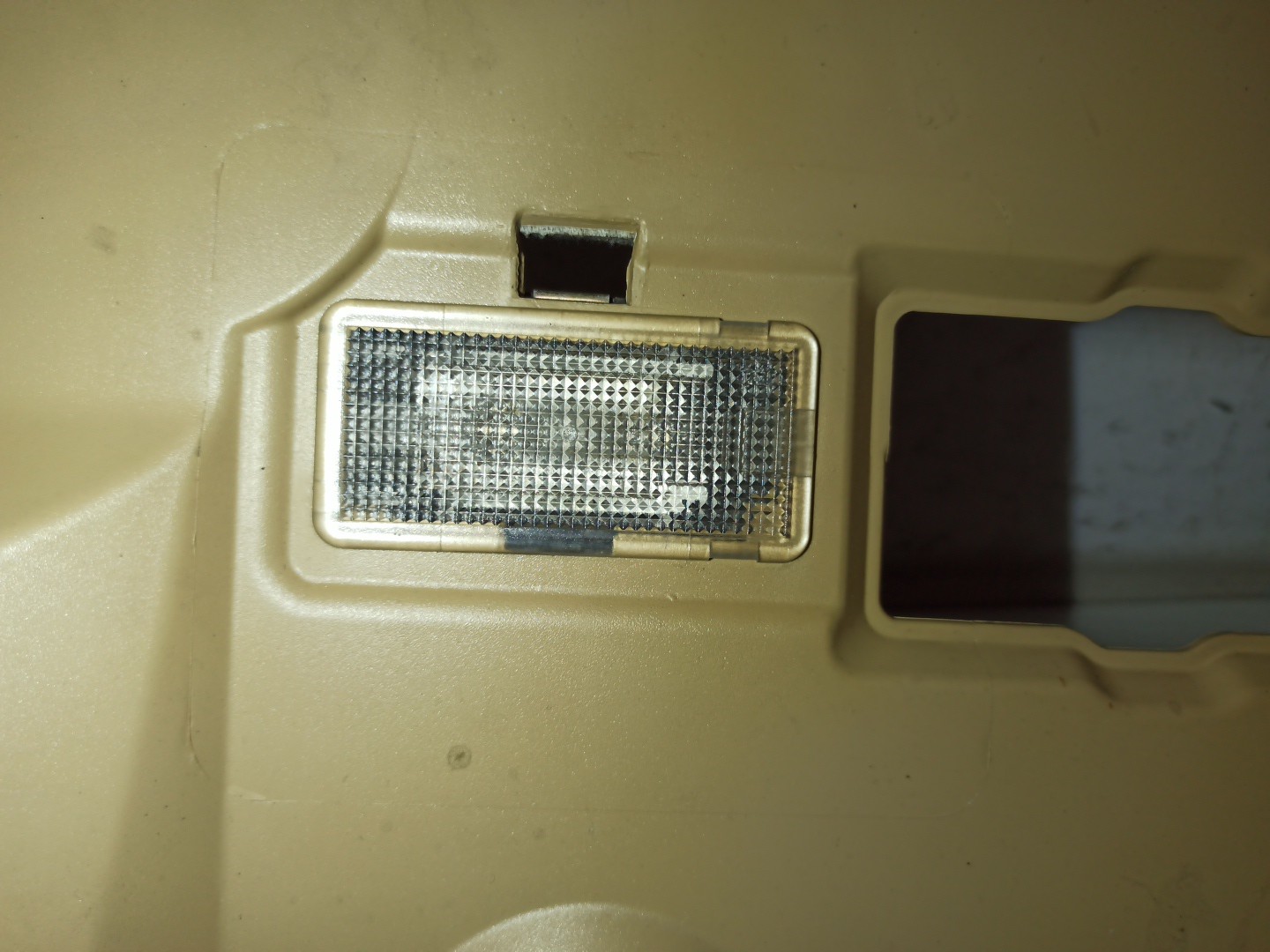 Painel inferior de volante BMW 5 Touring (E61) | 04 - 10 Imagem-6
