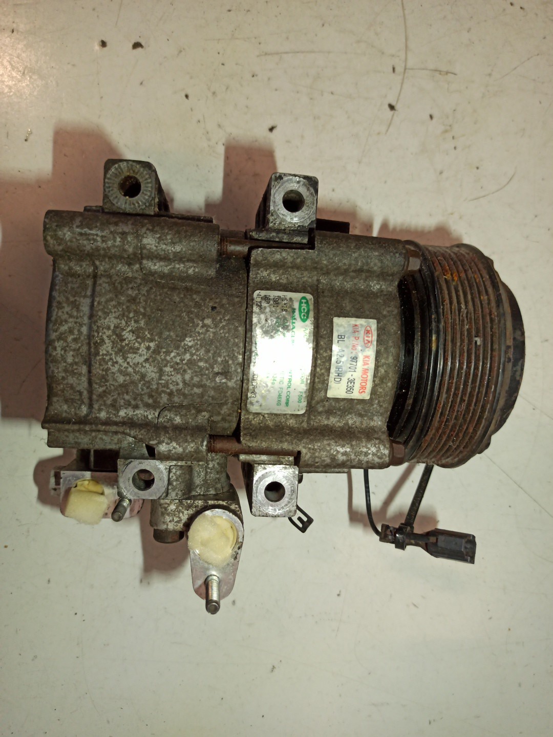 Compressor de Ar Condicionado KIA SORENTO I (JC) | 02 - 