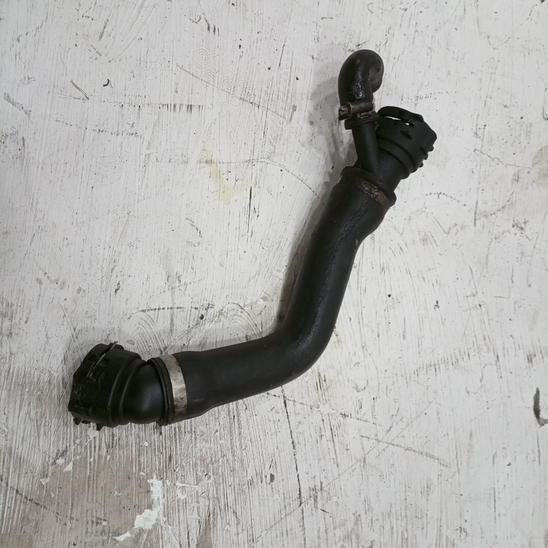 Tubo de Água BMW 5 Touring (E61) | 04 - 10 Imagem-3