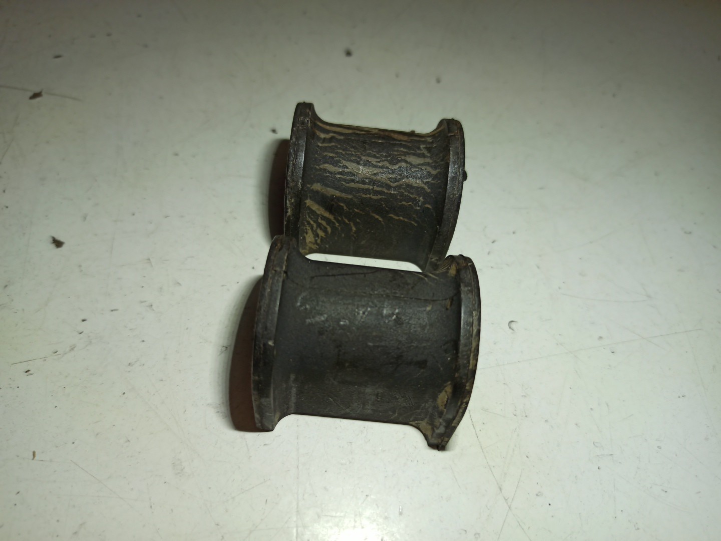 Casquilho VOLKSWAGEN CADDY III Combi (2KB, 2KJ, 2CB, 2CJ) | 04 - 15 Imagem-1