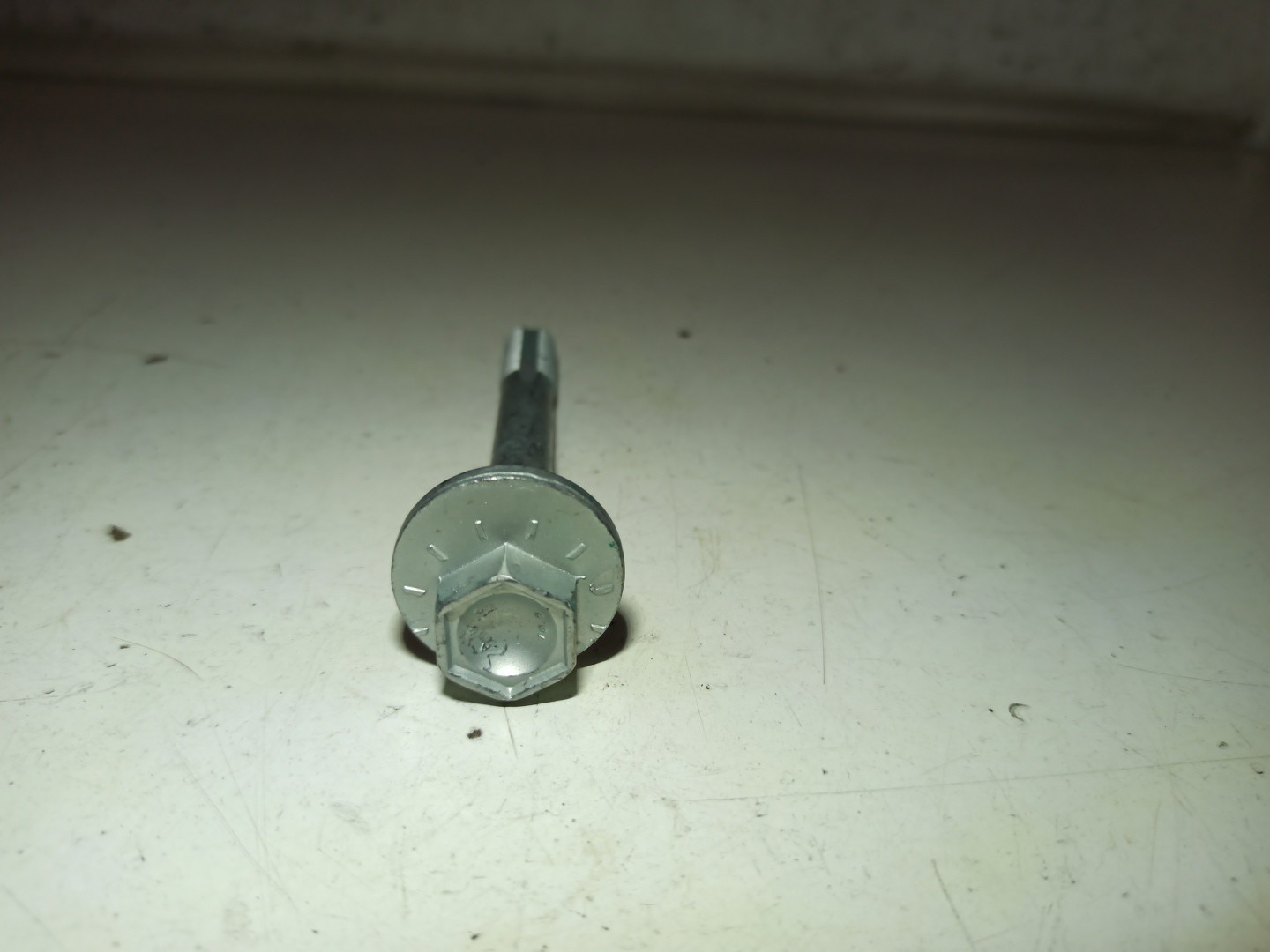 Parafuso AUDI A4 (8E2, B6) | 00 - 05 Imagem-3