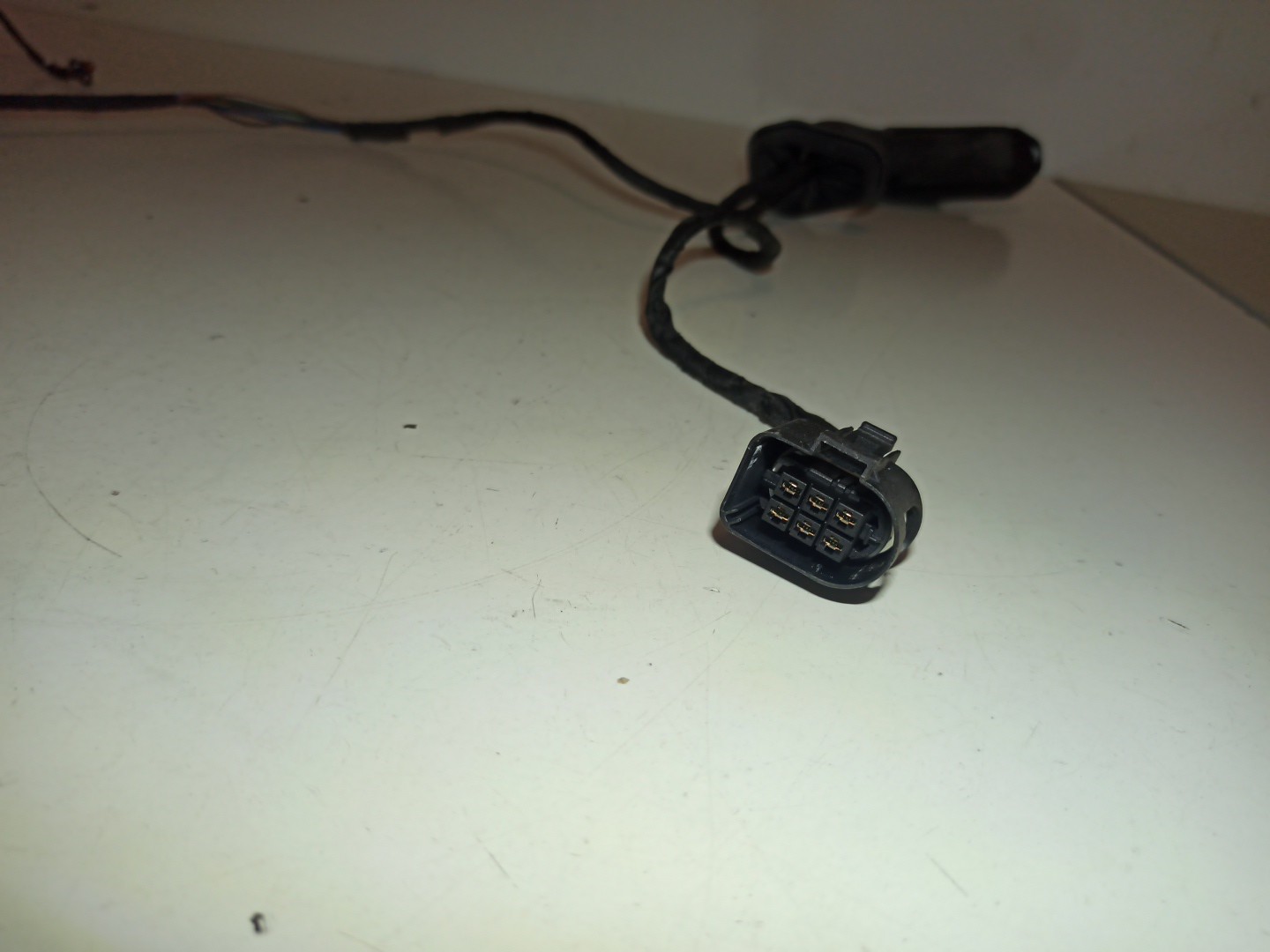 Instalação eléctrica porta trás esquerda BMW 5 Touring (E61) | 04 - 10 Imagem-3