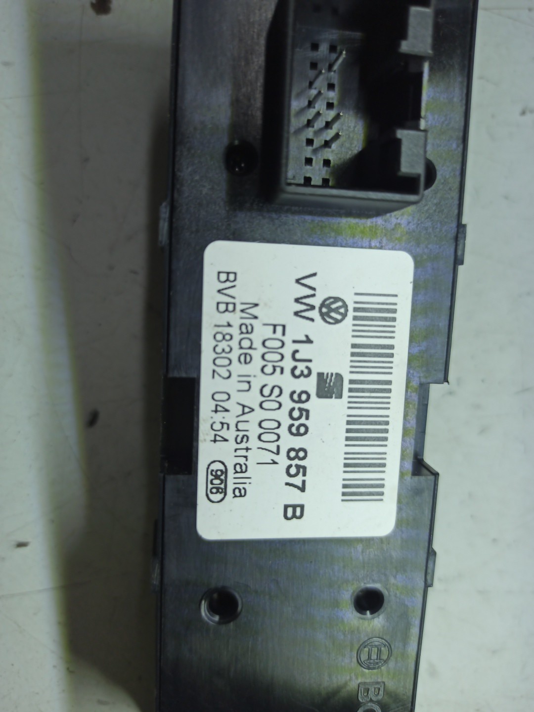 Comutador de vidro frente esquerdo VOLKSWAGEN PASSAT Variant (3B6) | 00 - 05 Imagem-1