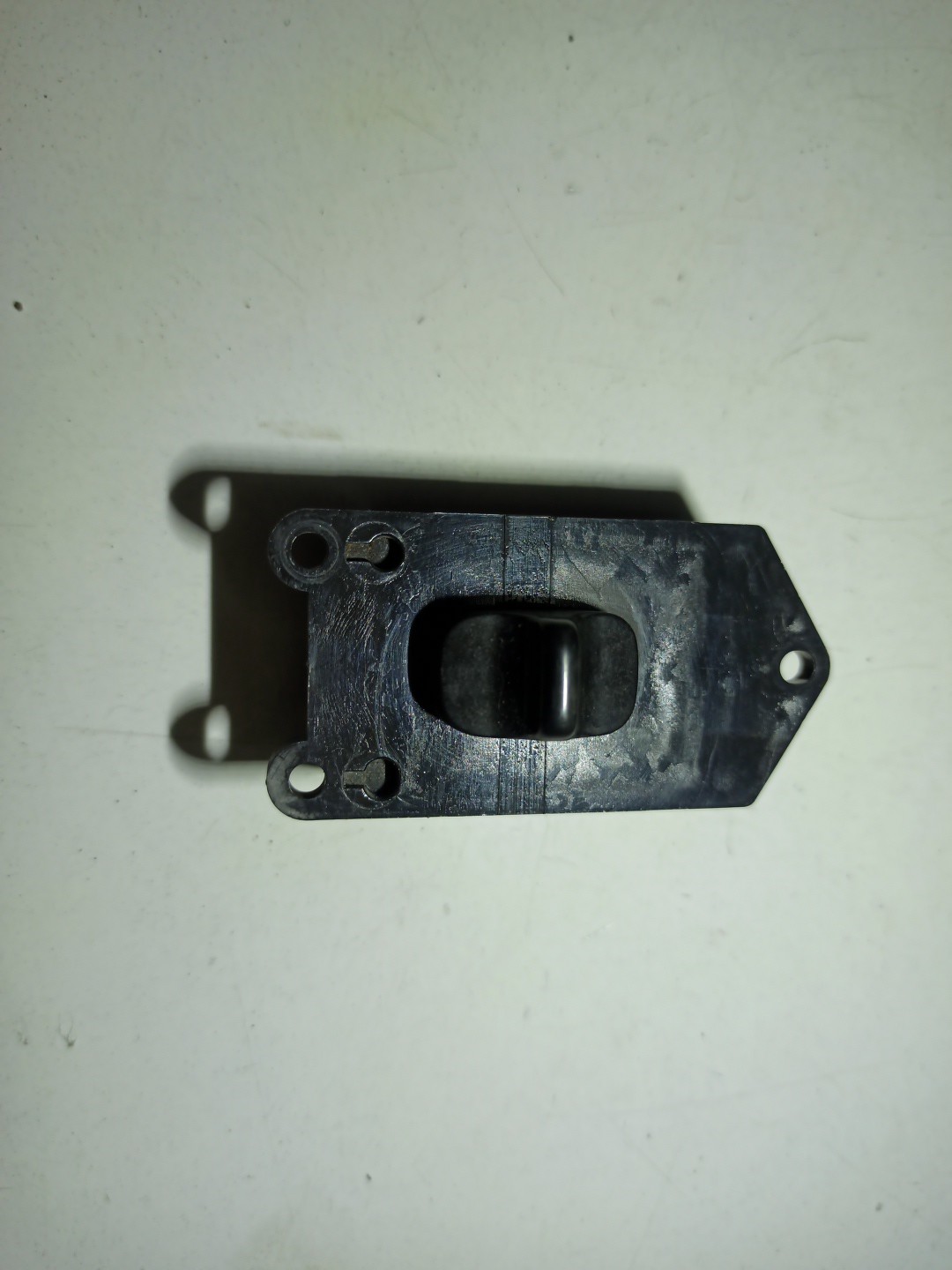 Comutador de vidro frente direito NISSAN SUNNY II (N13) | 86 - 91 Imagem-4