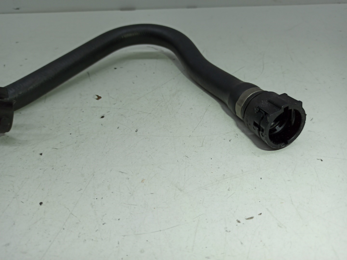 Tubo de Água BMW 5 Touring (E61) | 04 - 10 Imagem-3