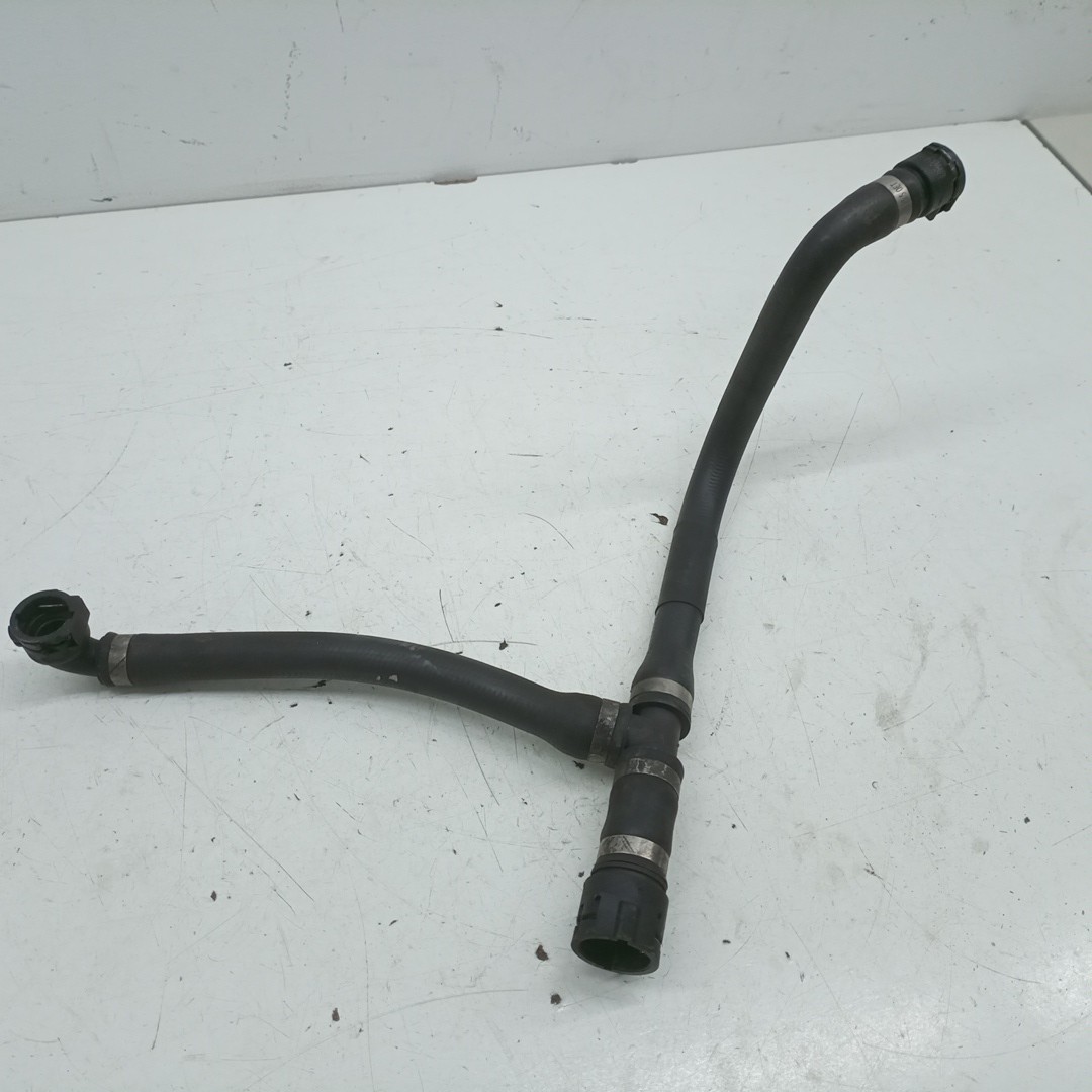 Tubo de Água BMW 5 Touring (E61) | 04 - 10 Imagem-4