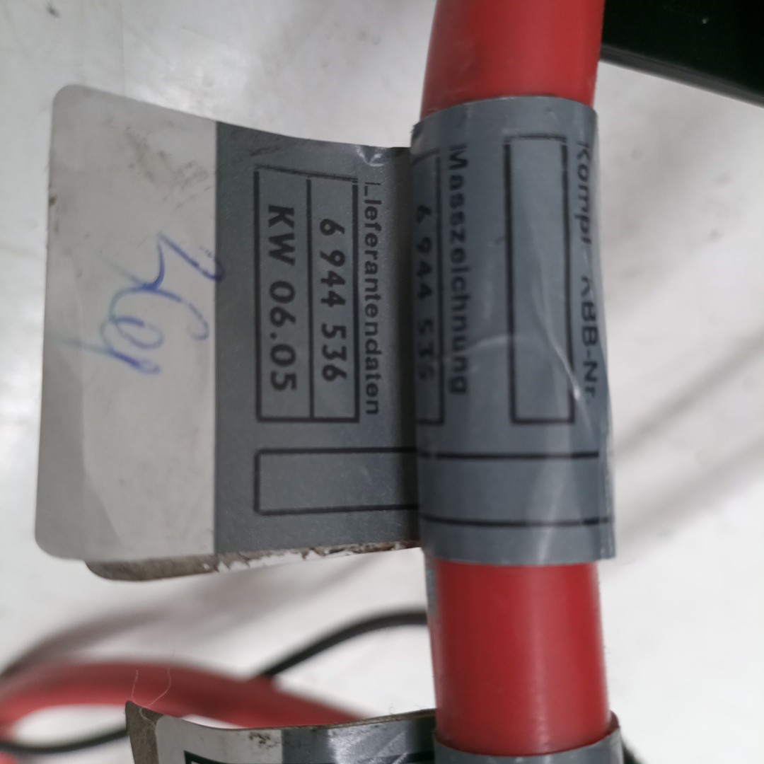 Cabo de bateria positivo BMW 5 Touring (E61) | 04 - 10 Imagem-1