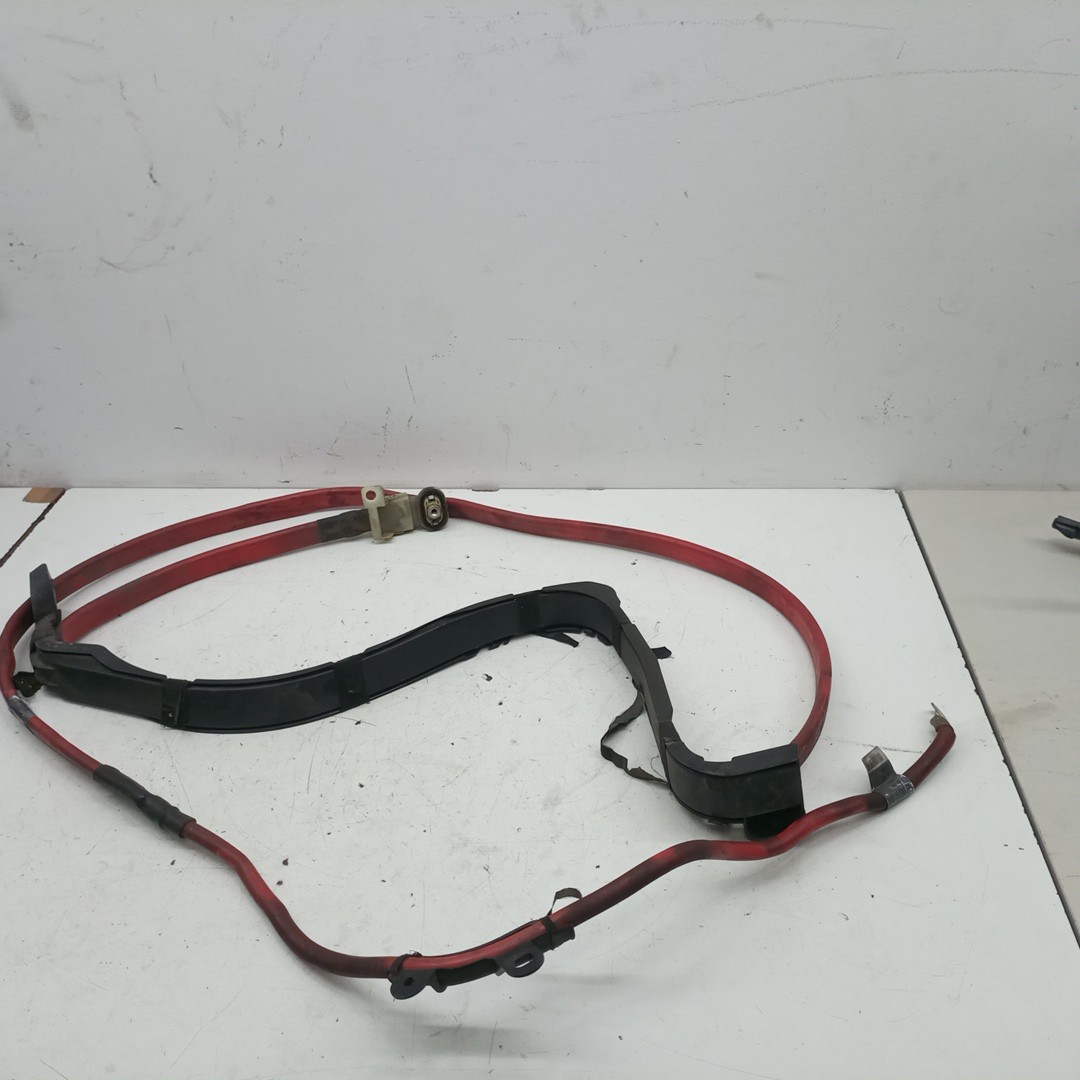 Cabo de bateria positivo BMW 5 Touring (E61) | 04 - 10 Imagem-3