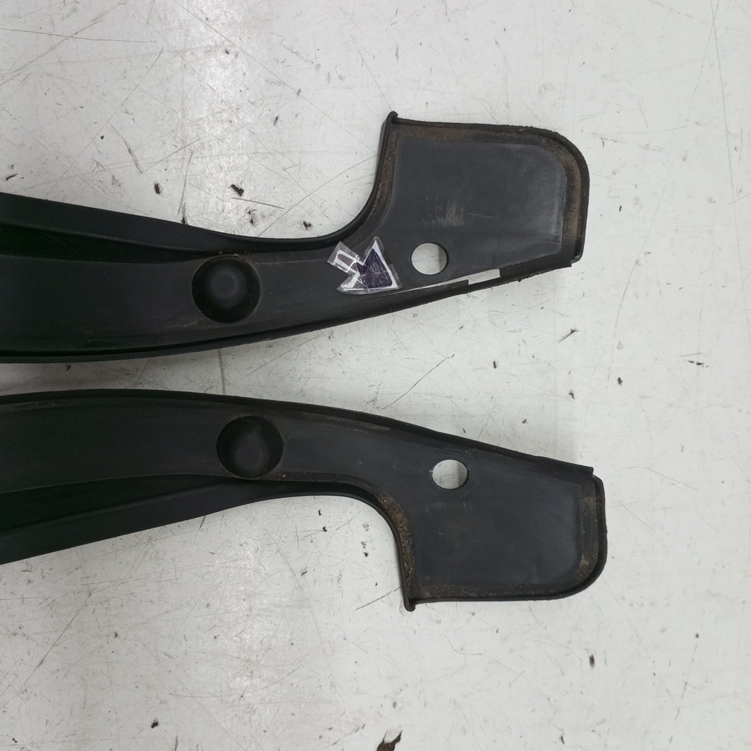 Plástico do para-brisas BMW 5 Touring (E61) | 04 - 10 Imagem-2