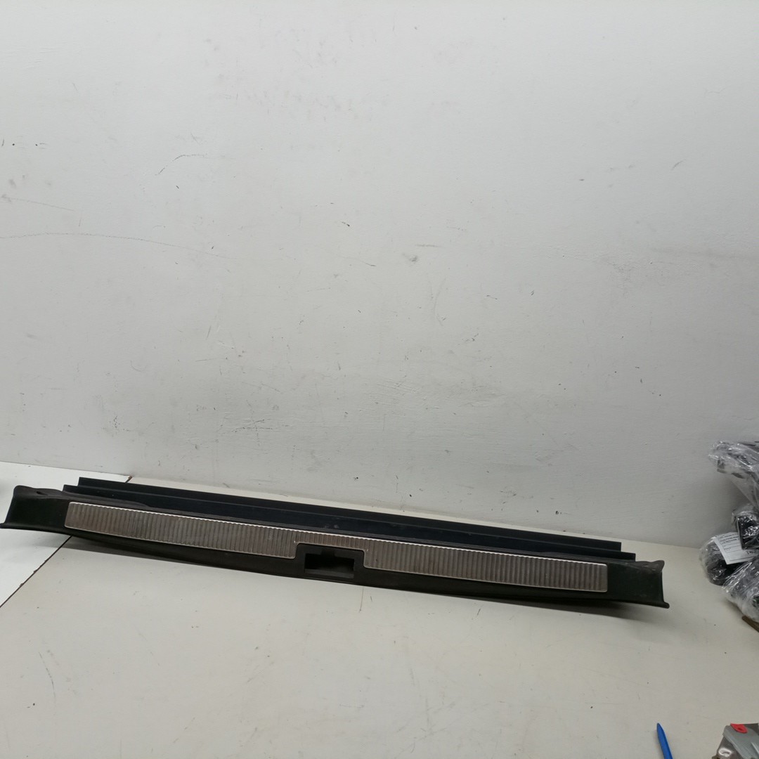 Friso de mala AUDI A4 Avant (8D5, B5) | 94 - 02