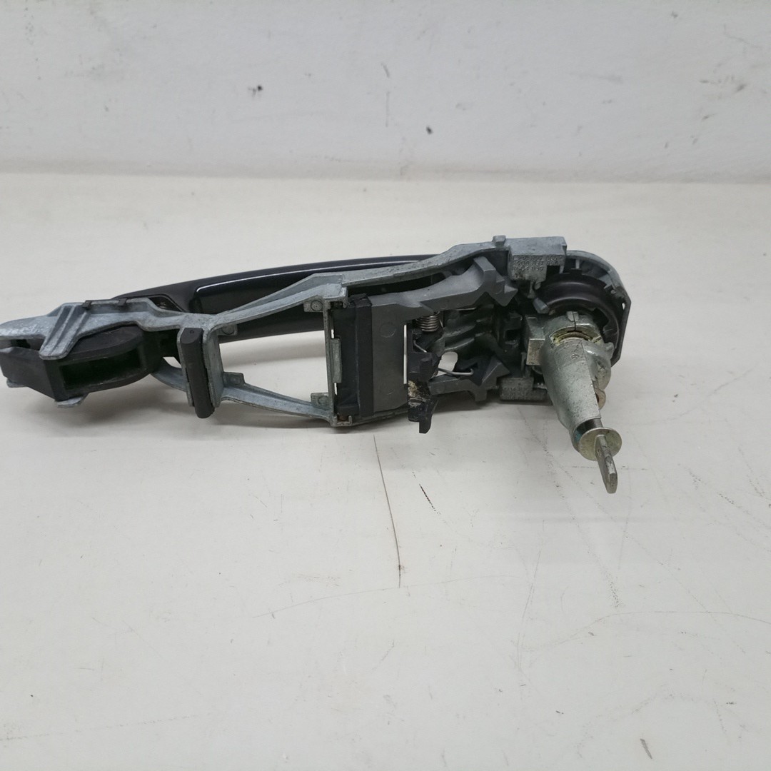 Puxador Exterior Porta Frente Direito VOLKSWAGEN GOLF IV (1J1) | 97 - 07 Imagem-1