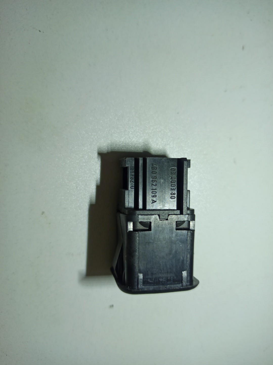 Comutador de Alarme VOLKSWAGEN NEW BEETLE (9C1, 1C1) | 98 - 10 Imagem-1